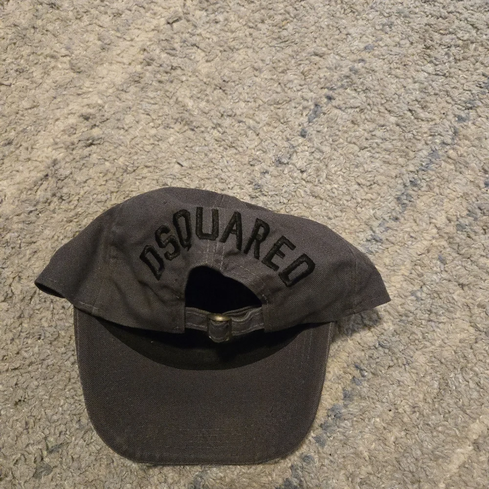 DSQUARED2 ICON Baseball Cap Grey Black Embroidered Distressed Hat One Size - Picture 6 of 7